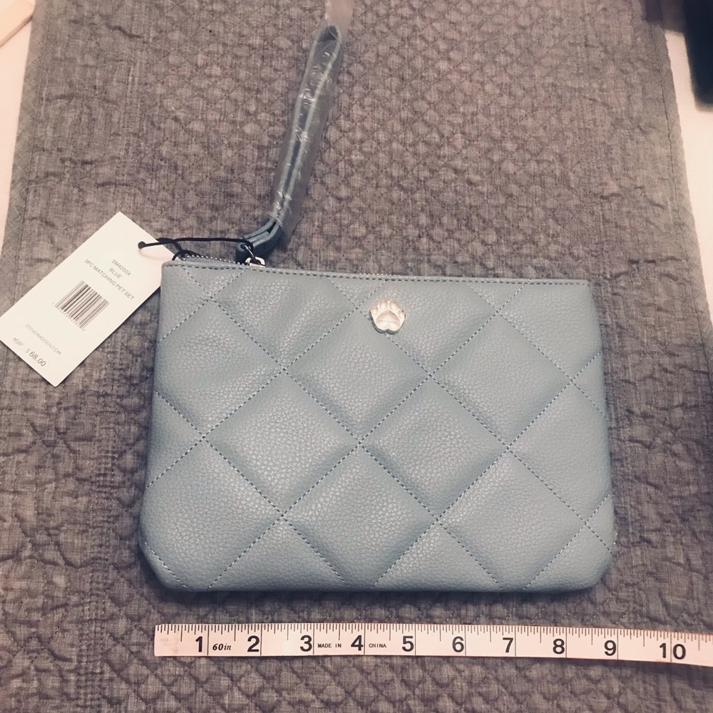 Steve Madden Wristlet Set